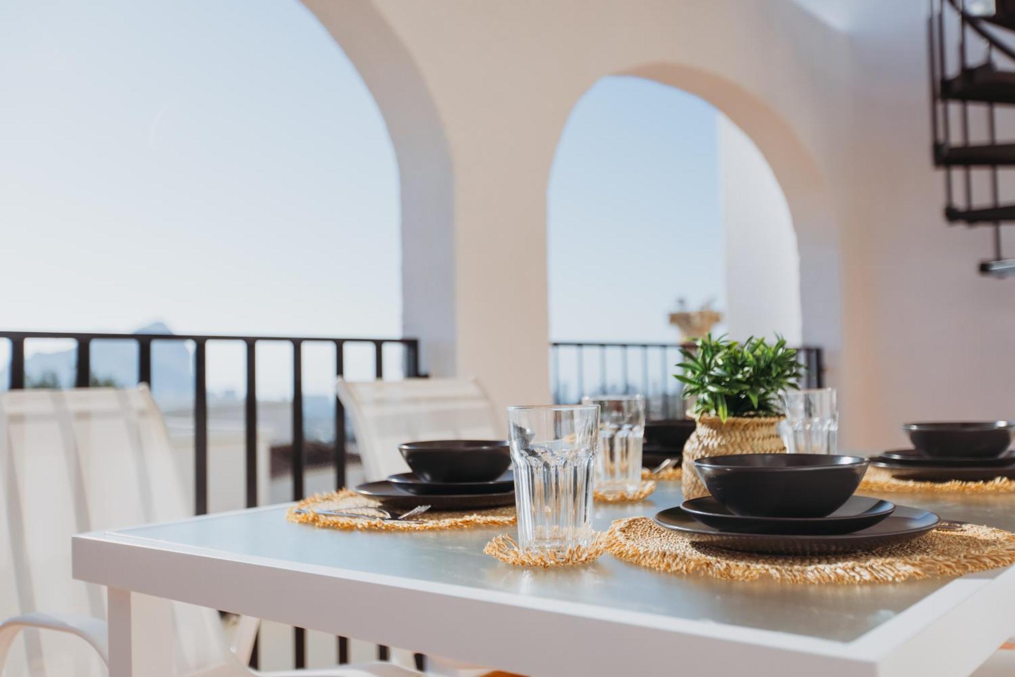 Casa Sunrise - Costa Blanca House With Rooftop, Swimming Pools And Panoramic Sea And Calpe Views Екстериор снимка