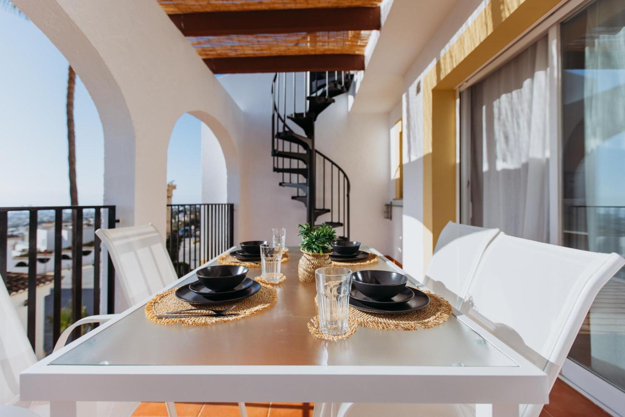 Casa Sunrise - Costa Blanca House With Rooftop, Swimming Pools And Panoramic Sea And Calpe Views Екстериор снимка