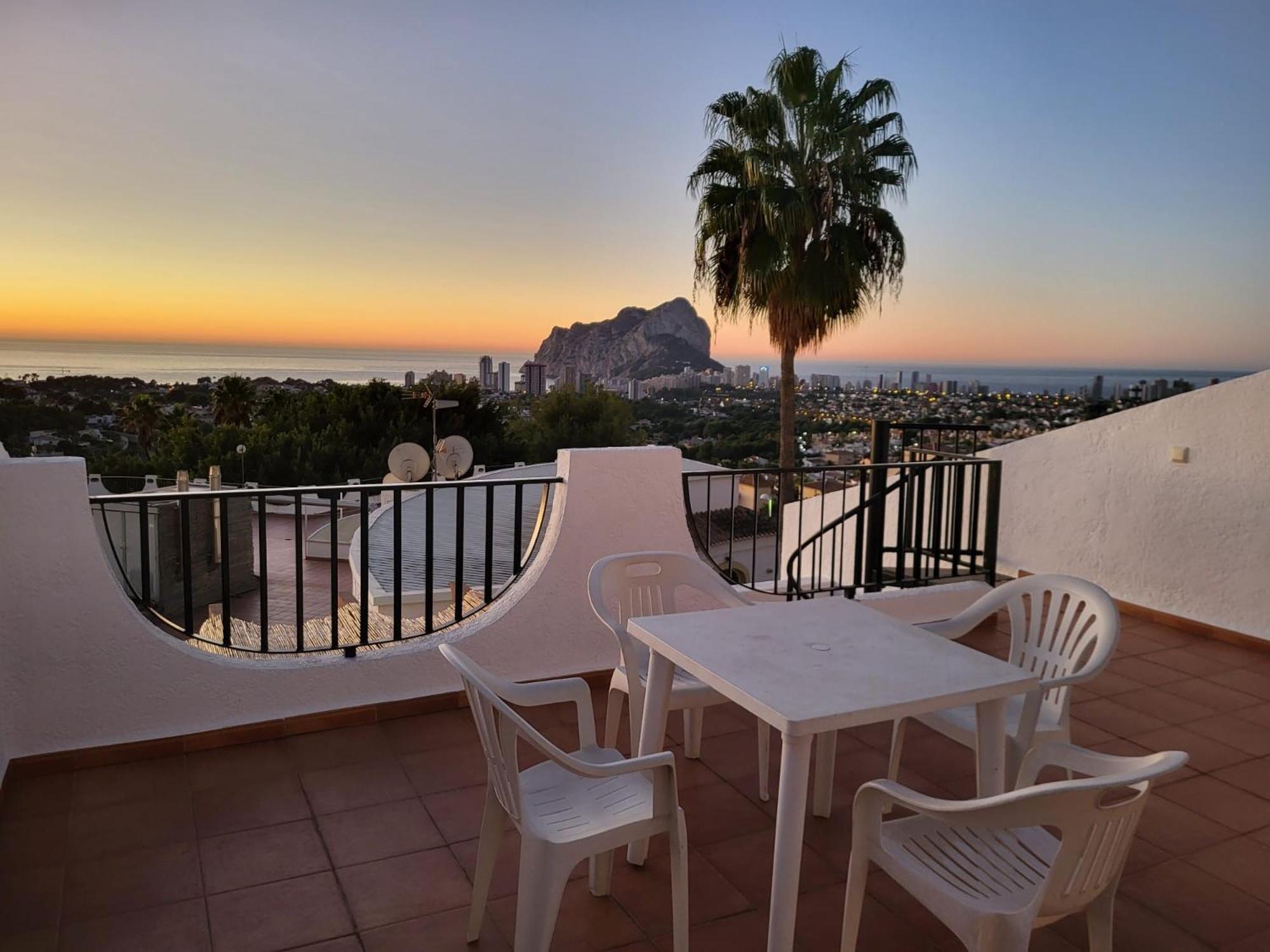 Casa Sunrise - Costa Blanca House With Rooftop, Swimming Pools And Panoramic Sea And Calpe Views Екстериор снимка
