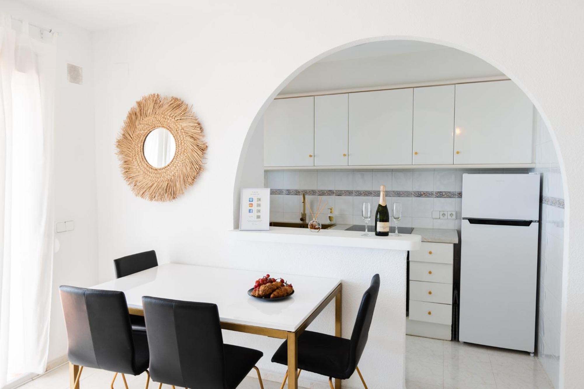 Casa Sunrise - Costa Blanca House With Rooftop, Swimming Pools And Panoramic Sea And Calpe Views Екстериор снимка